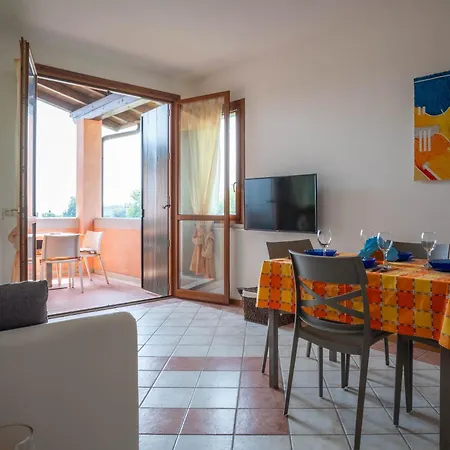 Apartman La Casa Di Elen Con Piscina E Terrazza *